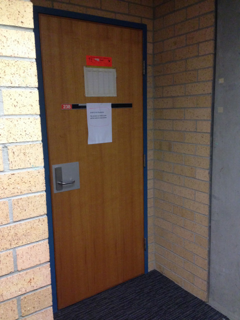 Alternative entrance further along the right corridor