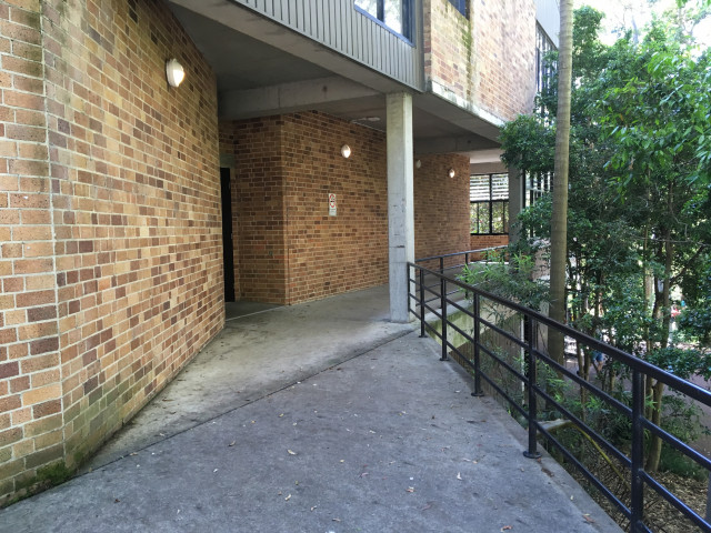 Entrance to Brennan room from walkway near the Bakehouse.